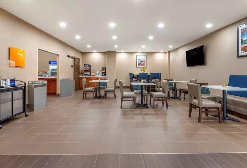 ホテル Comfort Inn