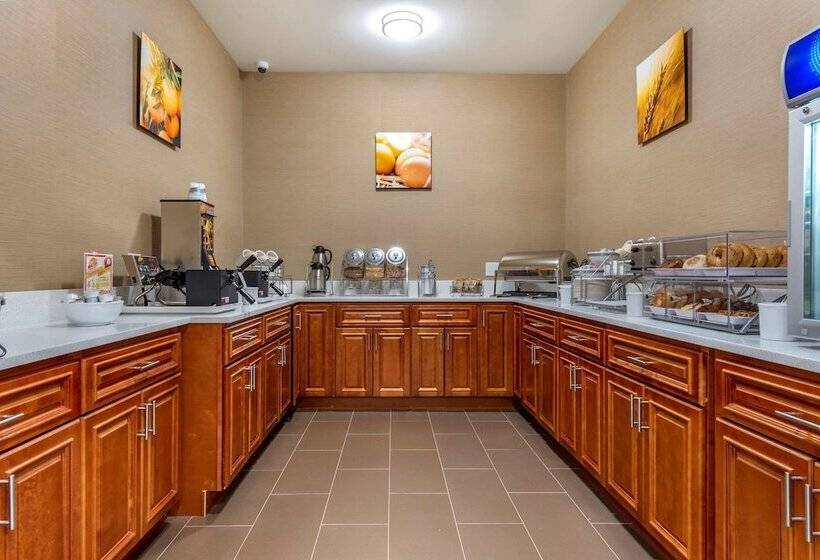 ホテル Comfort Inn