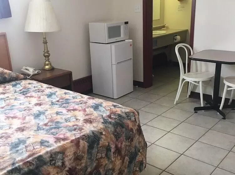 בית מלון כפרי Almada Inn