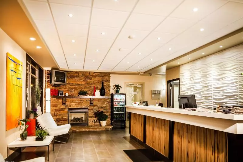 فندق Coast Osoyoos Beach