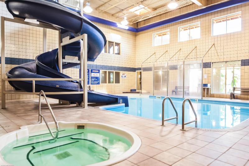 Hotel Coast Osoyoos Beach