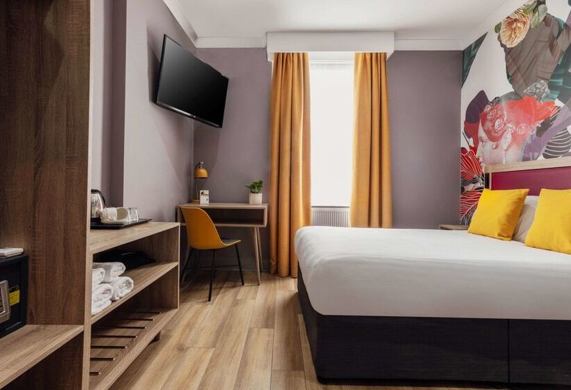 هتل Comfort Inn Victoria