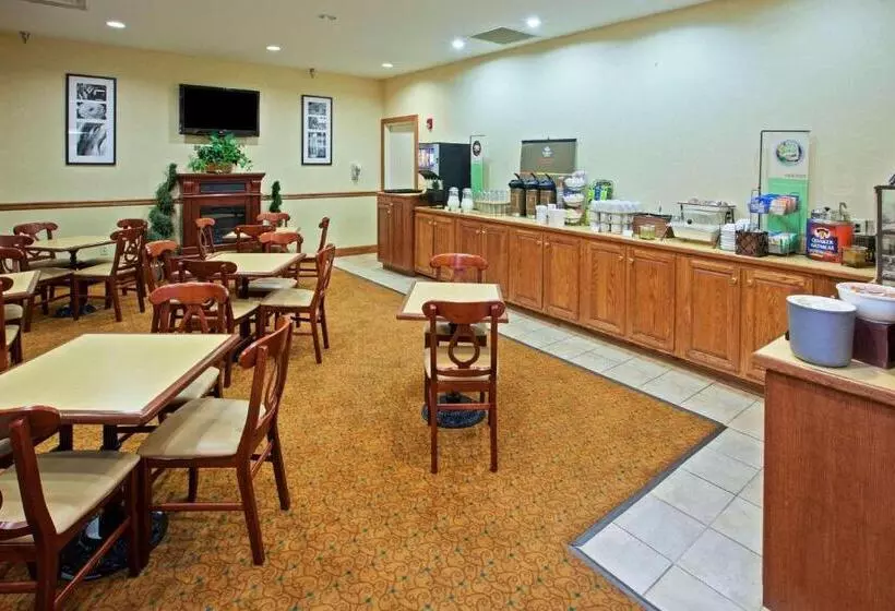 Отель Country Inn & Suites By Radisson, Knoxville West, Tn