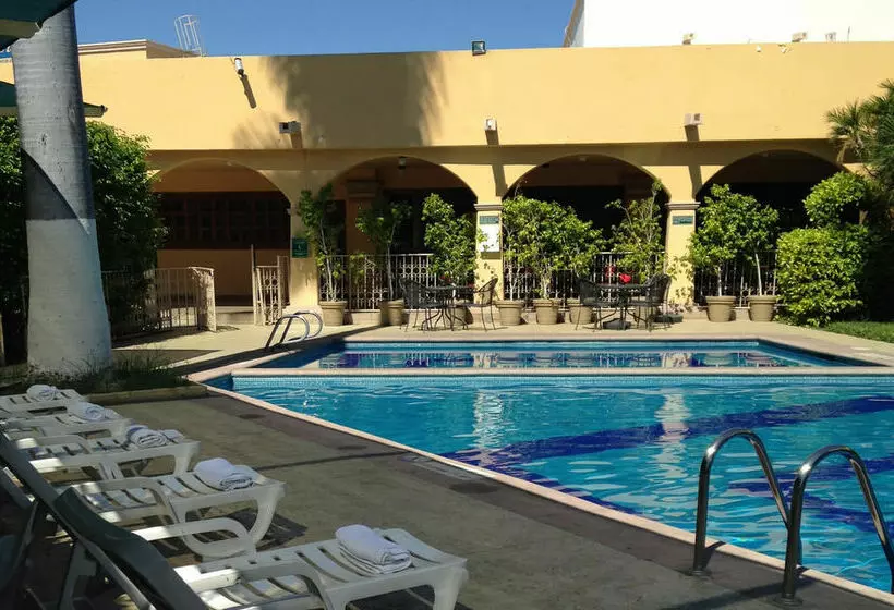 Отель Ciudad Obregon