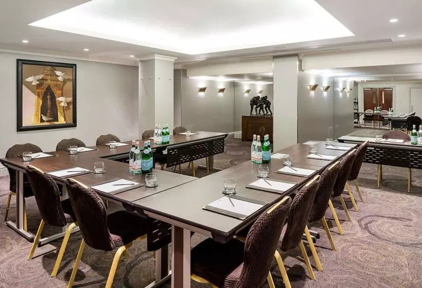 Radisson Blu Hotel, London Euston Square Formerly Grafton