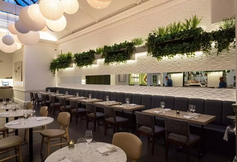 Radisson Blu Hotel, London Euston Square Formerly Grafton