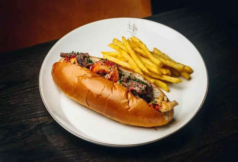 Radisson Blu Hotel, London Euston Square Formerly Grafton