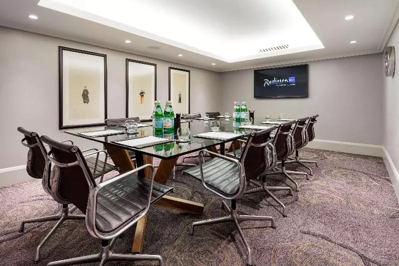 Radisson Blu Hotel, London Euston Square Formerly Grafton