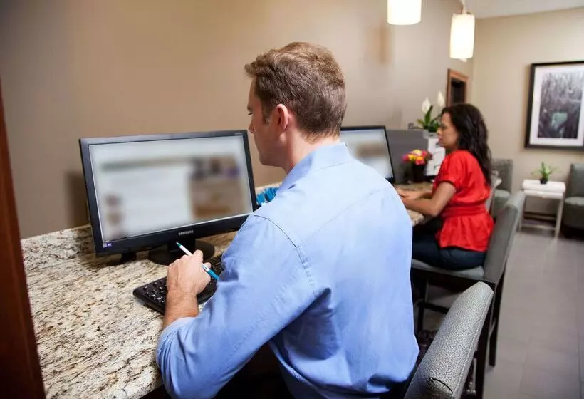 בית מלון כפרי Sonesta Es Suites Toronto Markham