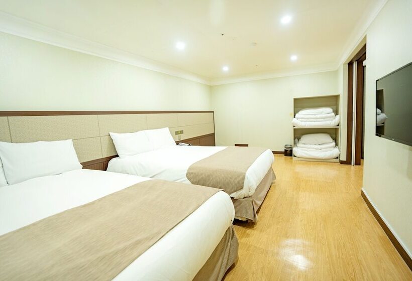 בית מלון כפרי Jeju Robero