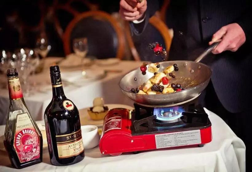 酒店 The Waterside Inn