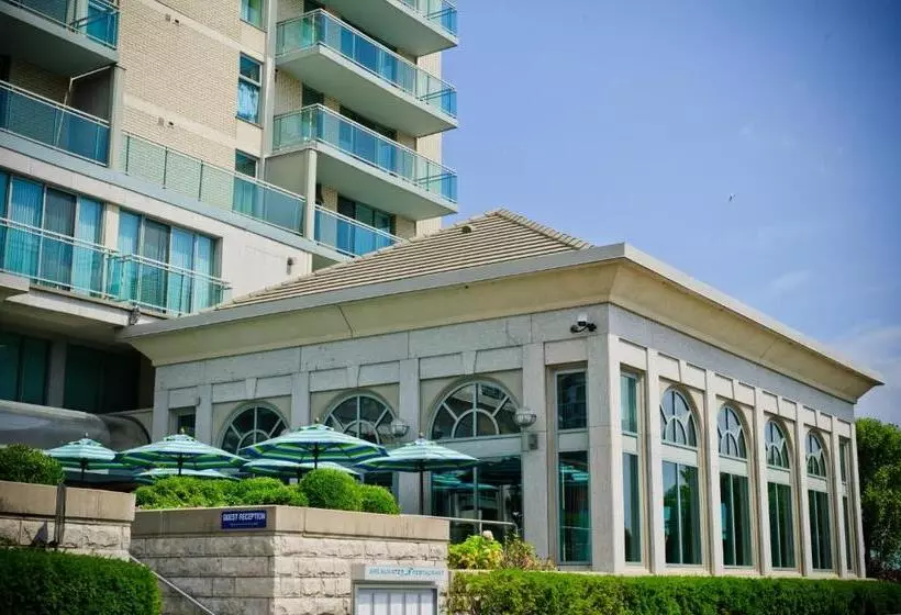 酒店 The Waterside Inn