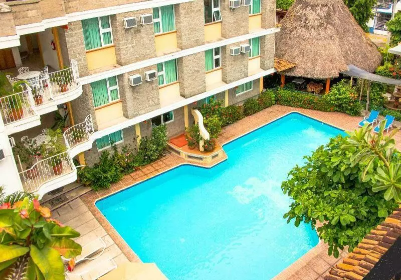 Отель Vallarta Sol