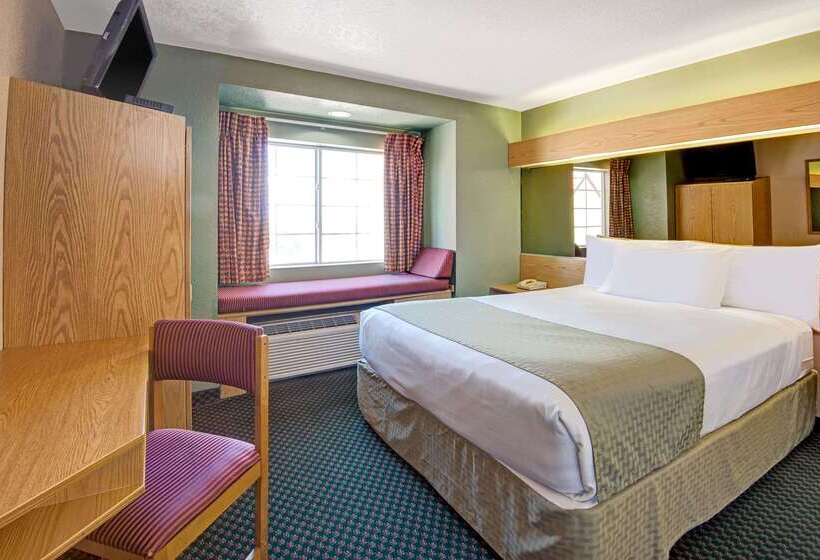 Microtel Inn & Suites By Wyndham Albuquerque West