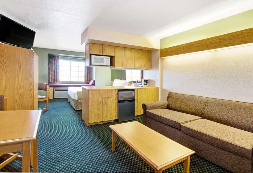 Microtel Inn & Suites By Wyndham Albuquerque West