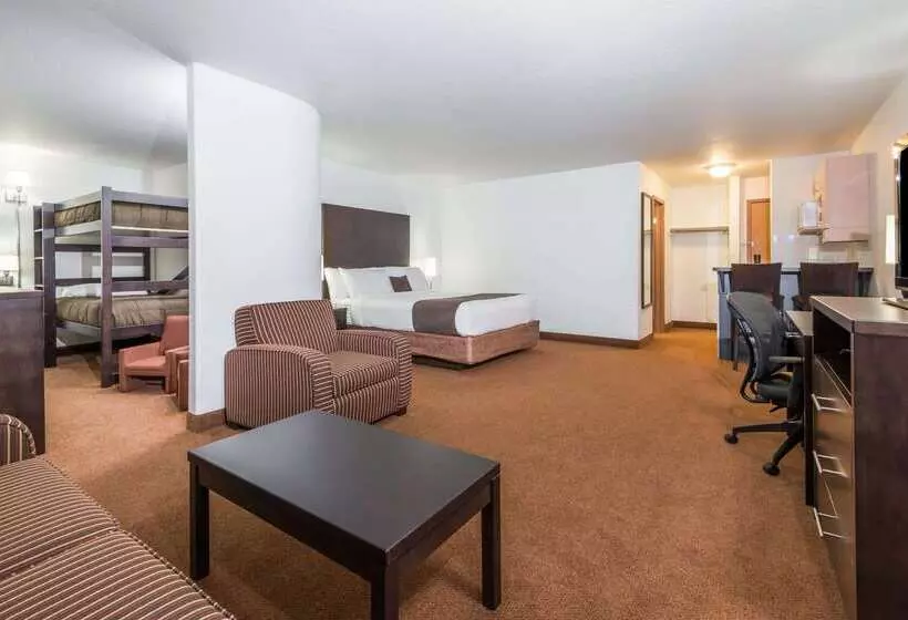 모텔 Super 8 By Wyndham Vermilion Ab