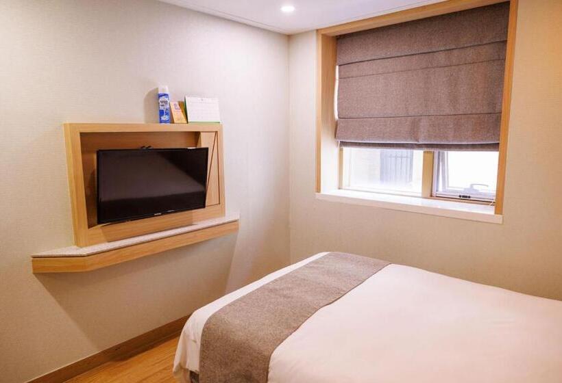 בית מלון כפרי Jeju Robero