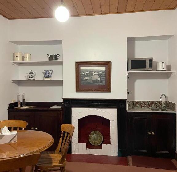 Bed and Breakfast Sorell Barracks