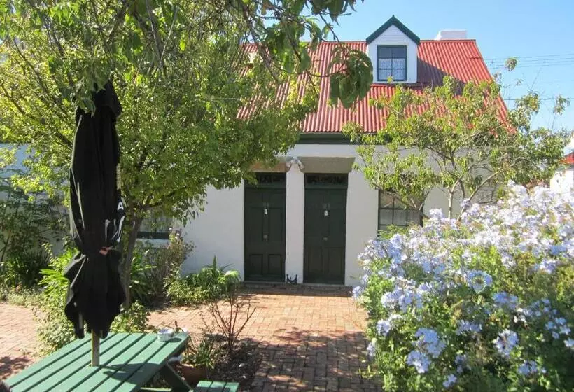 ベッドアンドブレックファースト Sorell Barracks