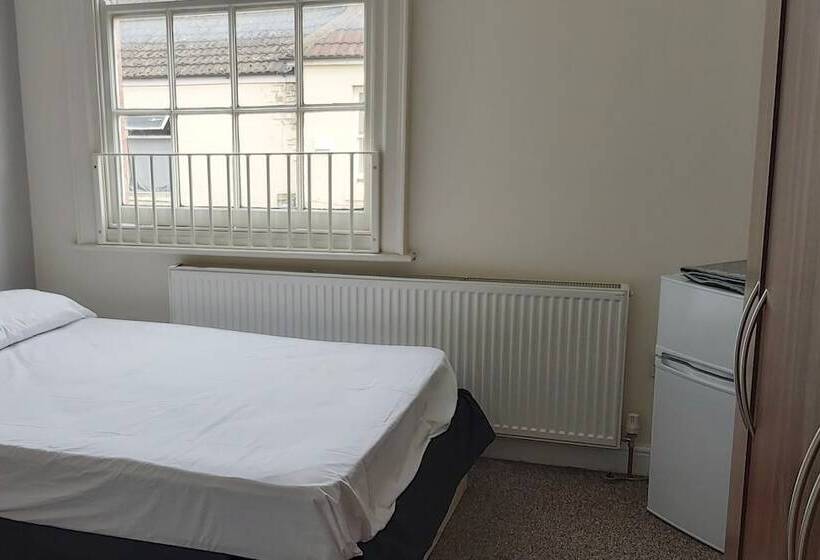 فندق Gosford Arms