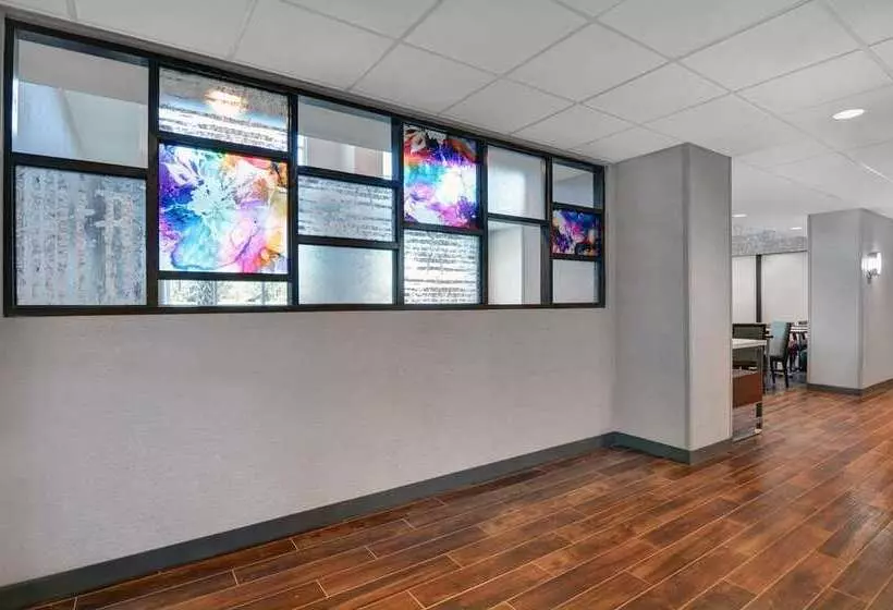 Hotelli Hampton Inn & Suites Macclenny I10