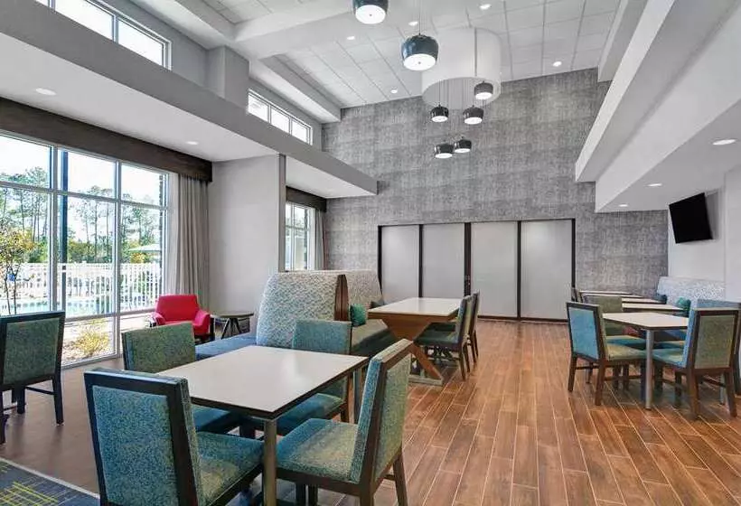 Hotelli Hampton Inn & Suites Macclenny I10