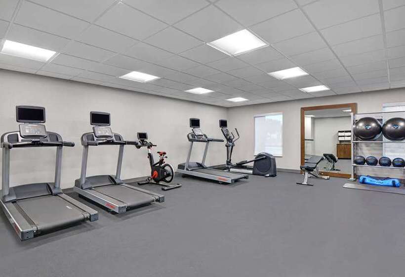 Отель Hampton Inn & Suites Macclenny I10