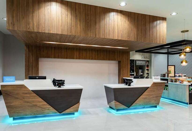 בית מלון כפרי Hilton Garden Inn Hays