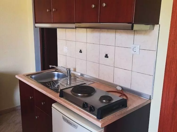 ペンション House Sartios