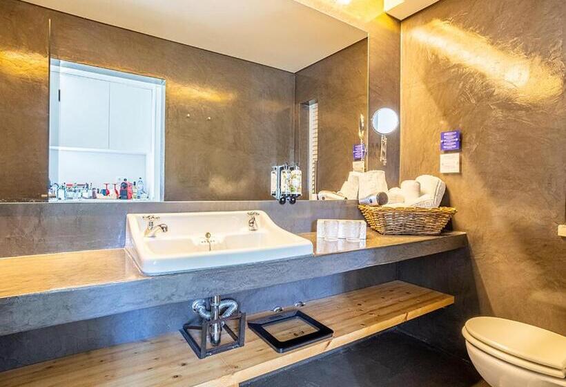 ペンション Kochab Comporta