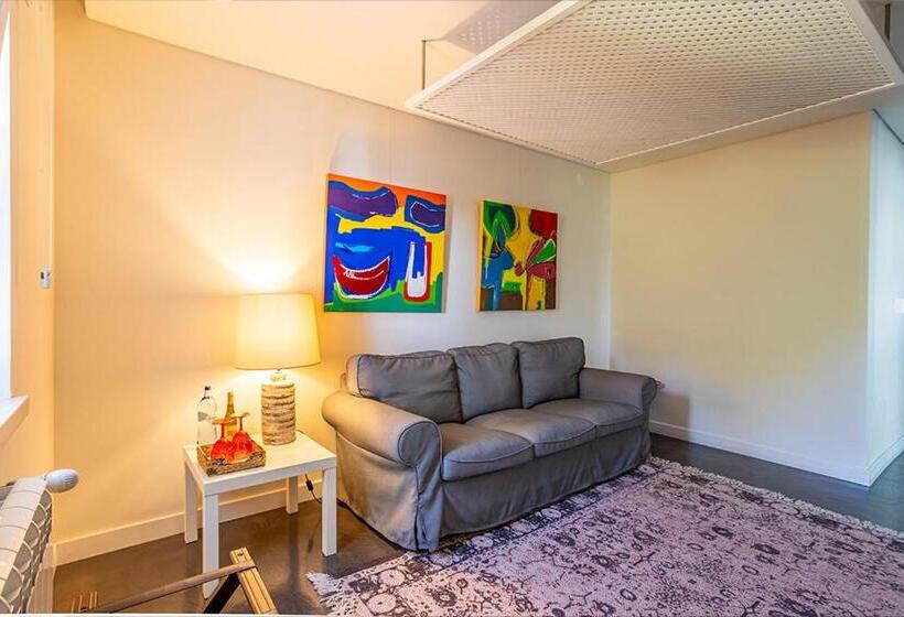 ペンション Kochab Comporta