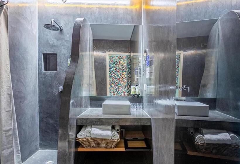 ペンション Kochab Comporta