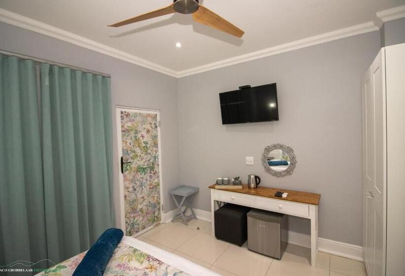 פנסיון Dawson Manor Guest House