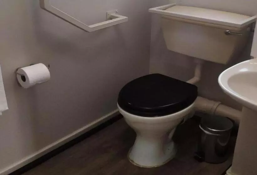 ペンション Hydro Guesthouse