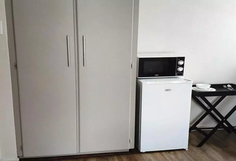 ペンション Hydro Guesthouse