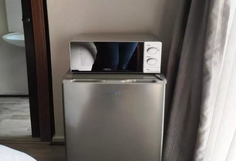 ペンション Hydro Guesthouse