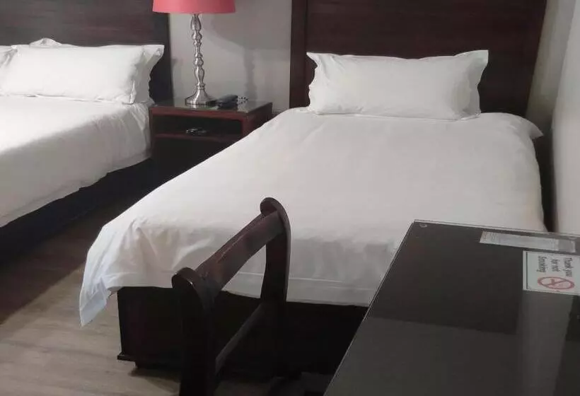 ペンション Hydro Guesthouse