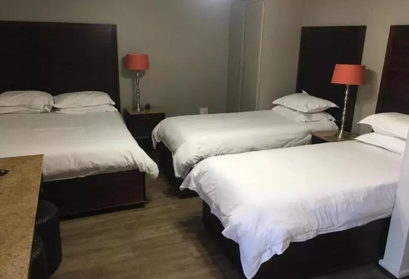 ペンション Hydro Guesthouse
