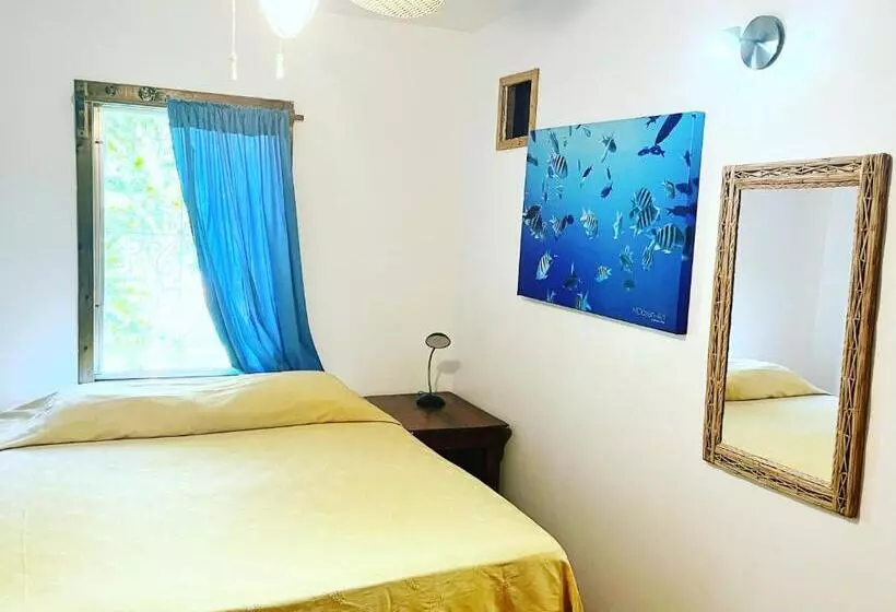 استراحتگاه Seabreeze Inn