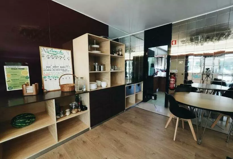 هاستل Impact House Belem