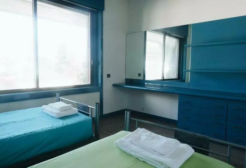 هاستل Impact House Belem