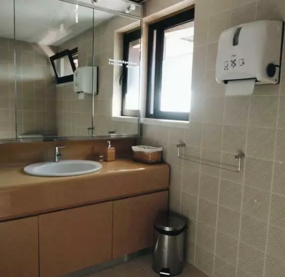 هاستل Impact House Belem