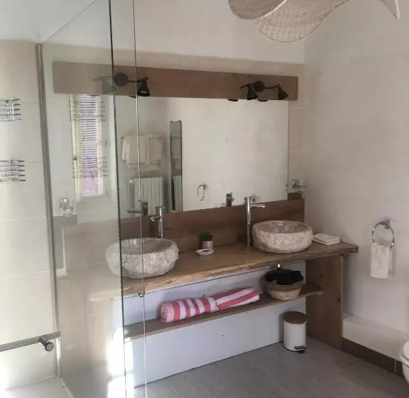 Aamiaismajoitus (B&B) Sur Mon Chemin Chambres D'hôtes