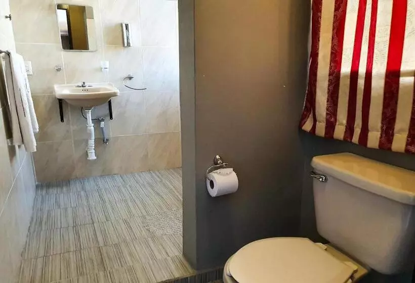 Capital O Hotel Diez