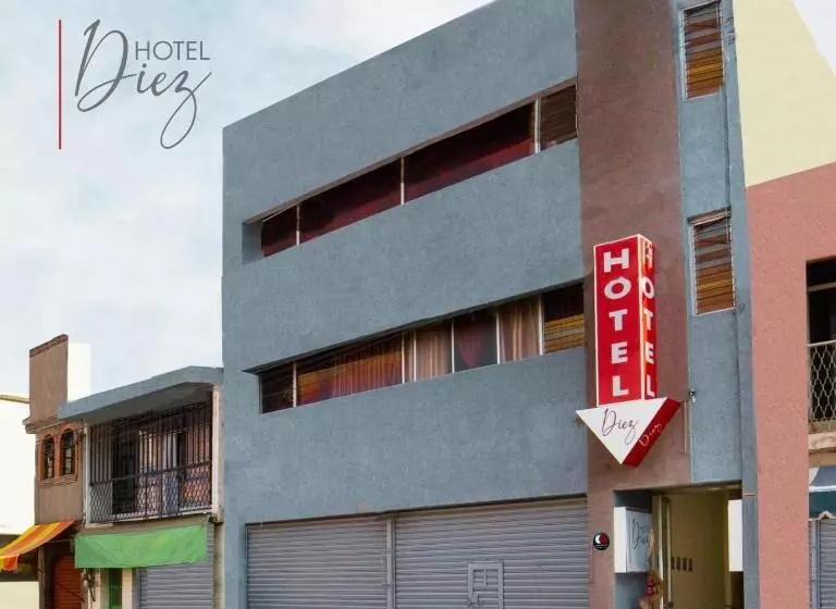 Capital O Hotel Diez