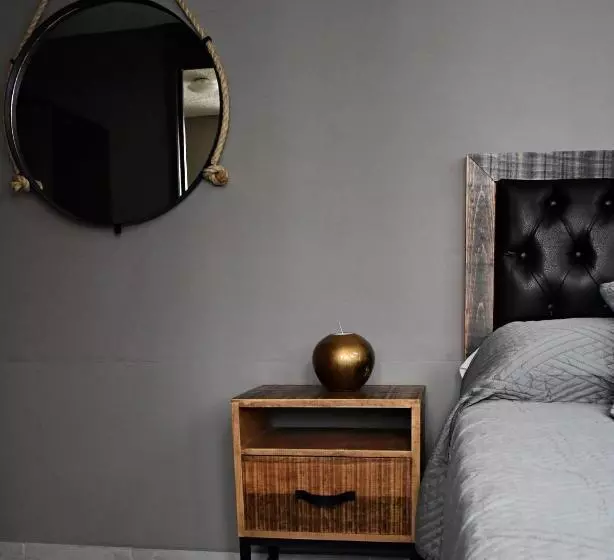 Capital O Hotel Diez