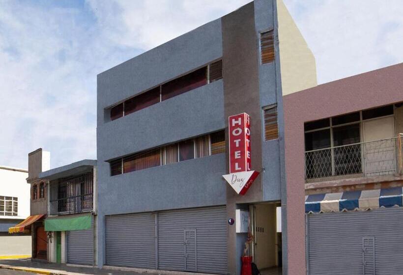 Capital O Hotel Diez