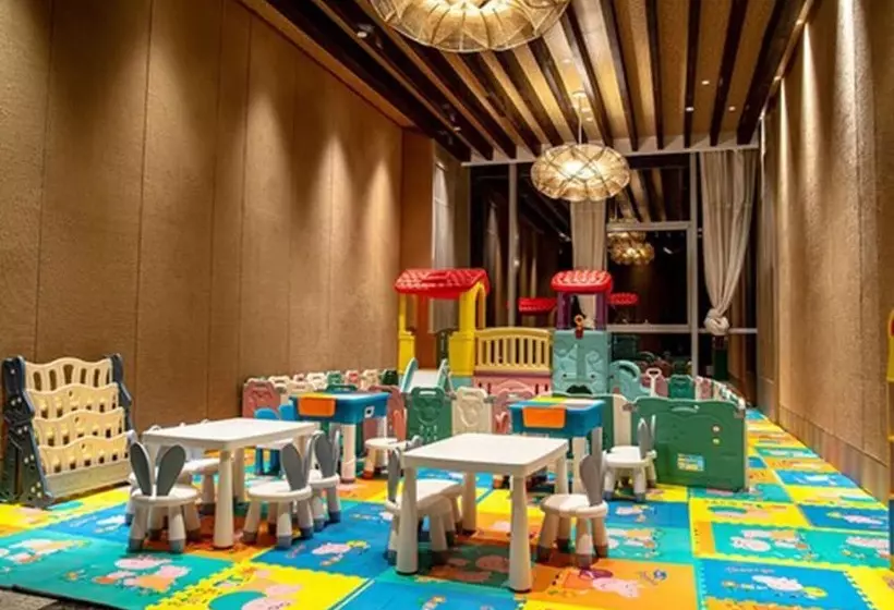 Delta Hotels By Marriott Kunming