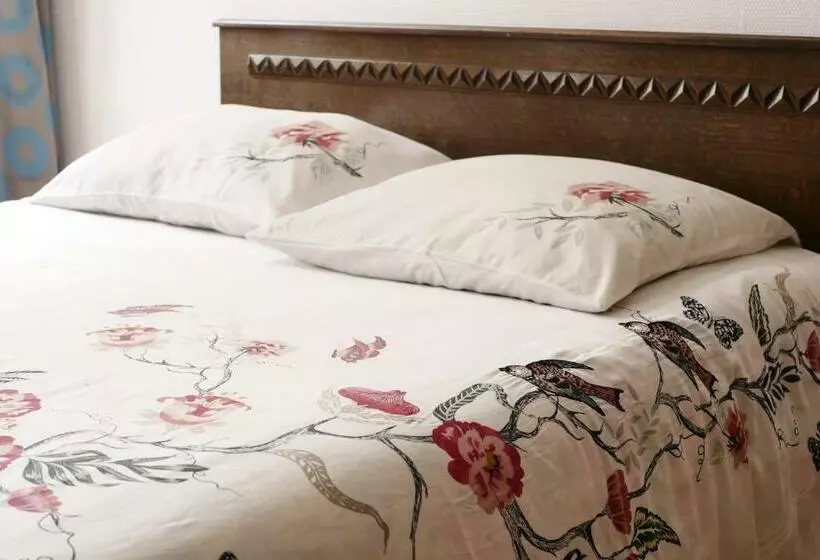 Hotelli Les Oiseaux De Passage