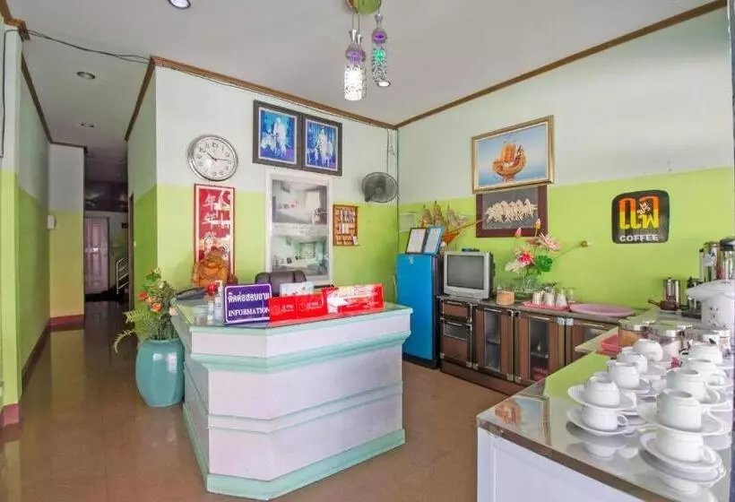 هتل Oyo 75314 Mountain Beach